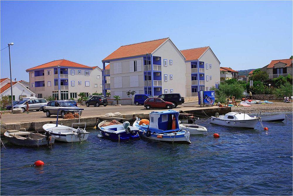 Aparthotel Marina Gromela Supetar Εξωτερικό φωτογραφία